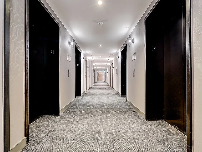 35 Parliament St #227 — Photo 2