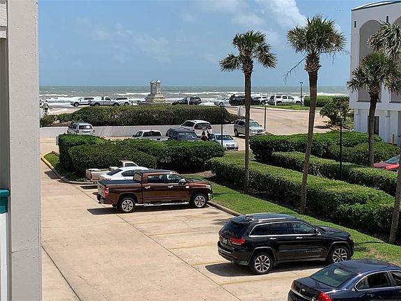 4th image of 6102 Seawall Blvd #126