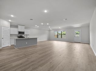 533 Hickory Ridge Dr, Van Alstyne, TX 75495