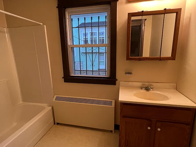 1068 Elmwood Ave — Photo 9