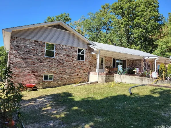 1703 Thalia Dr, Mena, AR 71953