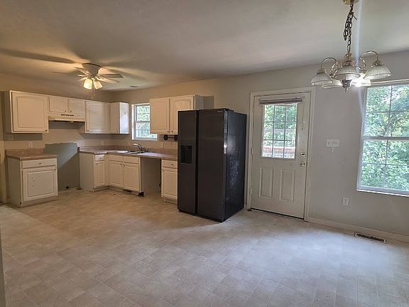 4th image of 4138 Mitchell Weaver Rd