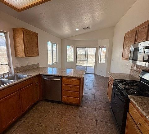 5th image of 6516 Moon Roses Ct