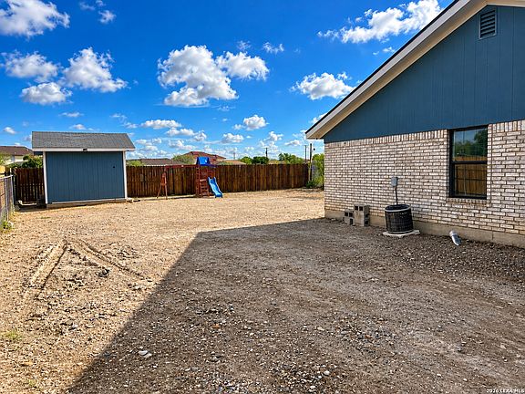 3rd image of 2856 Siwell Street