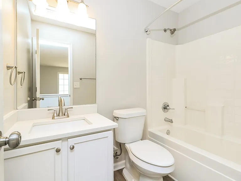 3242 Liberty Commons Dr NW — Photo 16