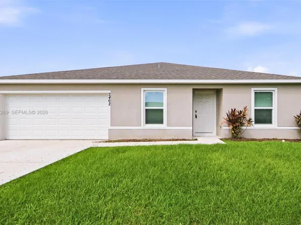 2462 SE Watercrest St, Port Saint Lucie, FL 34984