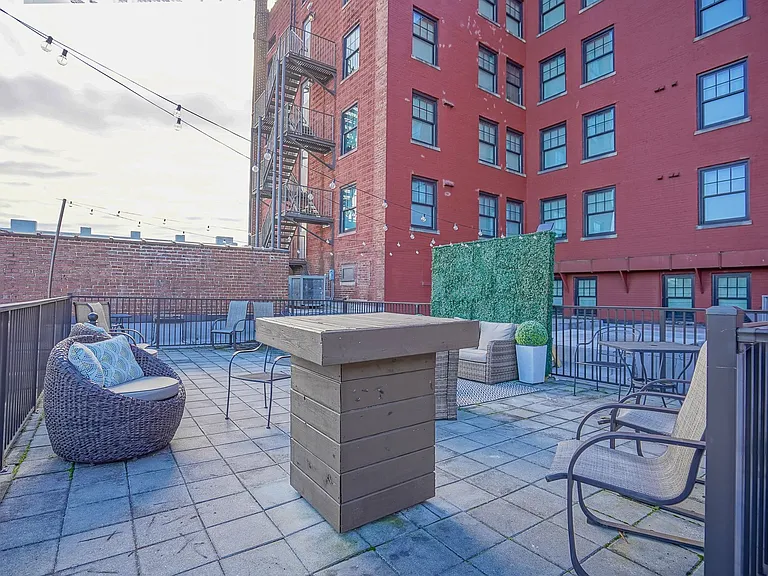 The View at Hotel Concord — Photo 14