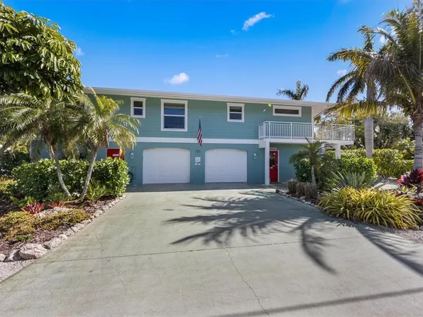 207 64th St, Holmes Beach, FL 34217