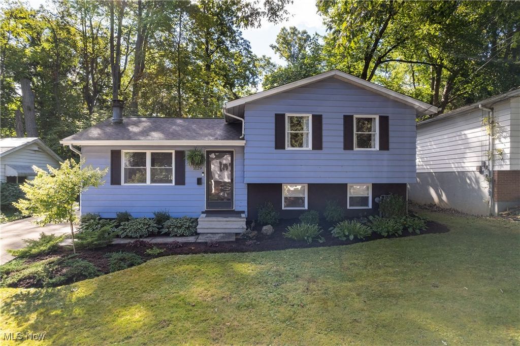 Real estate listing image