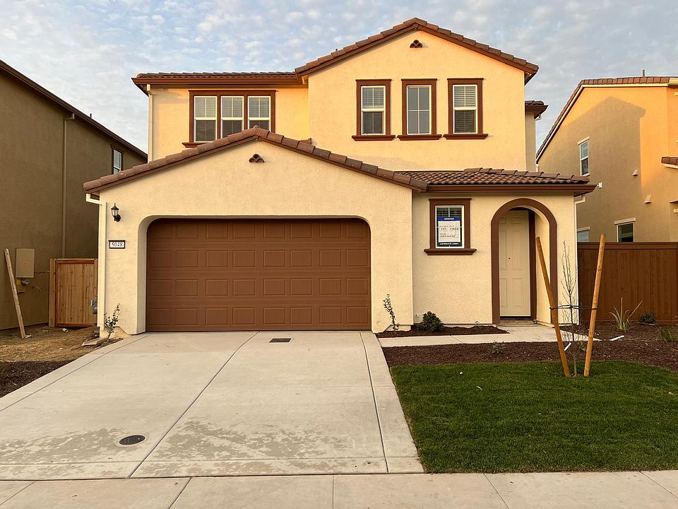 1st image of 5048 Pinaleno Way