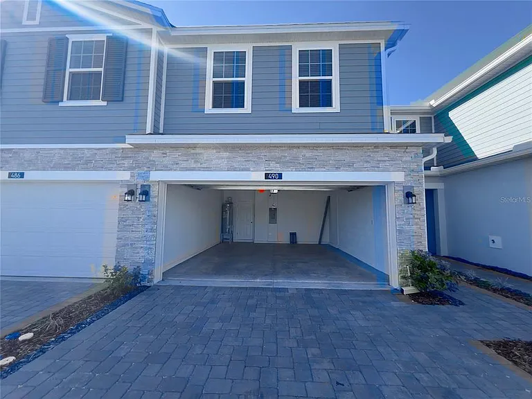 490 Thompson Village Ave — Photo 28