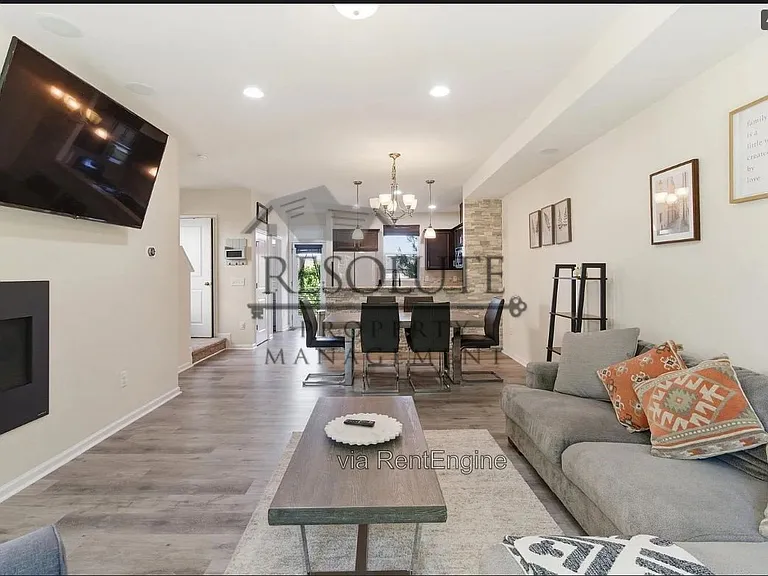 4116 Sykes St — Photo 3
