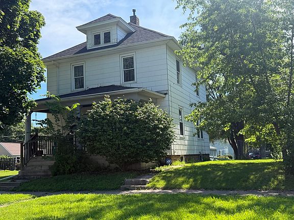 3rd image of 1537 42nd St