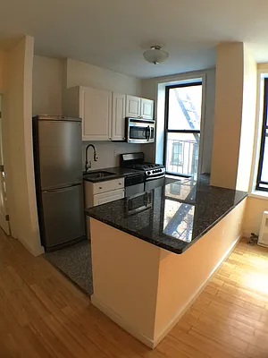 Rented by Newcastle Realty Services | media 10