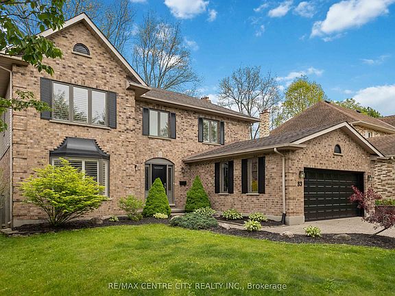 3rd image of 83 Bracebridge Ct