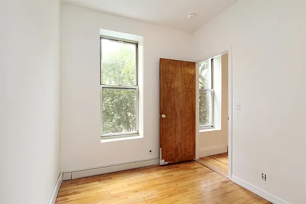 Rented by Corcoran | media 27