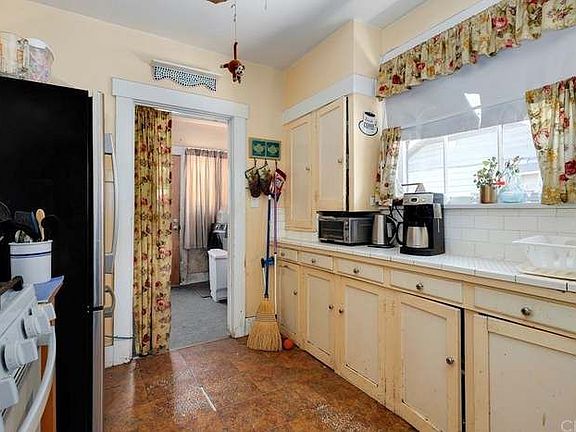 5th image of 1791 Rose Villa St