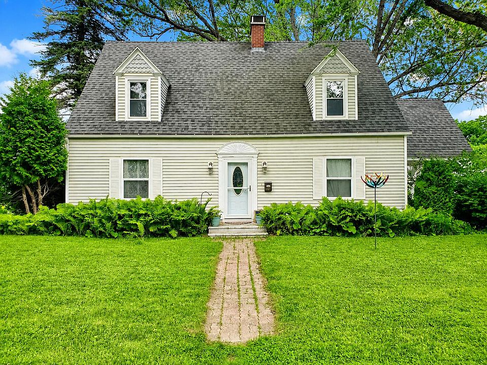 1st image of 43 Elmwood Avenue