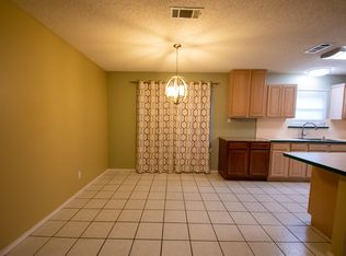 8728 Elbe Trl, Fort Worth, TX 76118