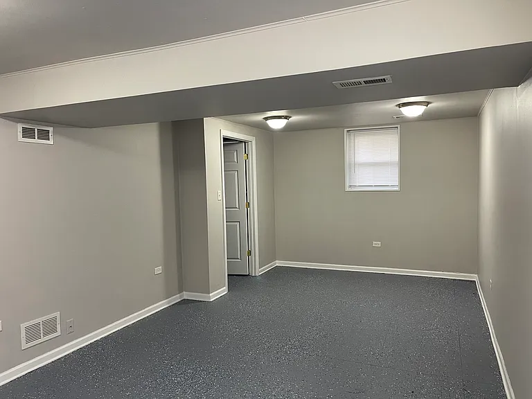 22127 Belmont Rd — Photo 10