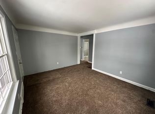 5085 S Hubbard St, Wayne, MI 48184