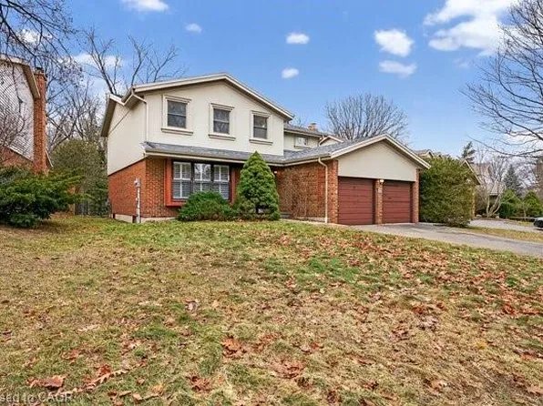 179 Digby Rd, Oakville, ON L6J 6A8