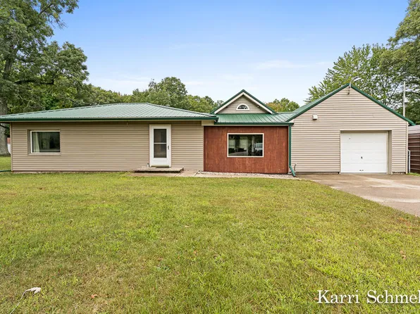 5449 Holton Rd, Twin Lake, MI 49457