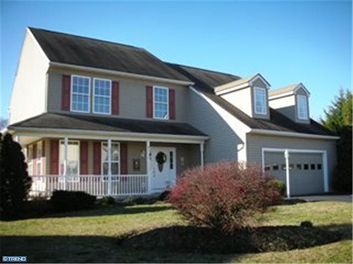 1st image of 714 New Brighton Ct