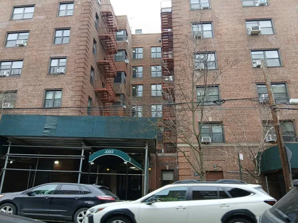 3215 Netherland Ave APT 4E, Bronx, NY 10463
