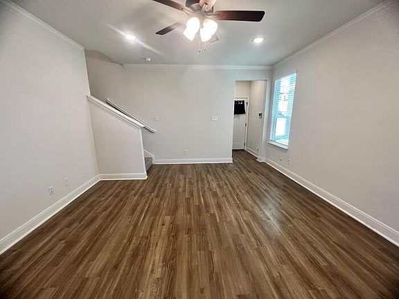 3rd image of 10335 W Lynwood Ave #102