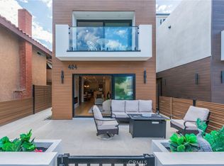 424 20th St, Huntington Beach, CA 92648