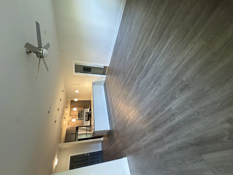 The Kirkwood Apartments at Edgewood — Photo 86
