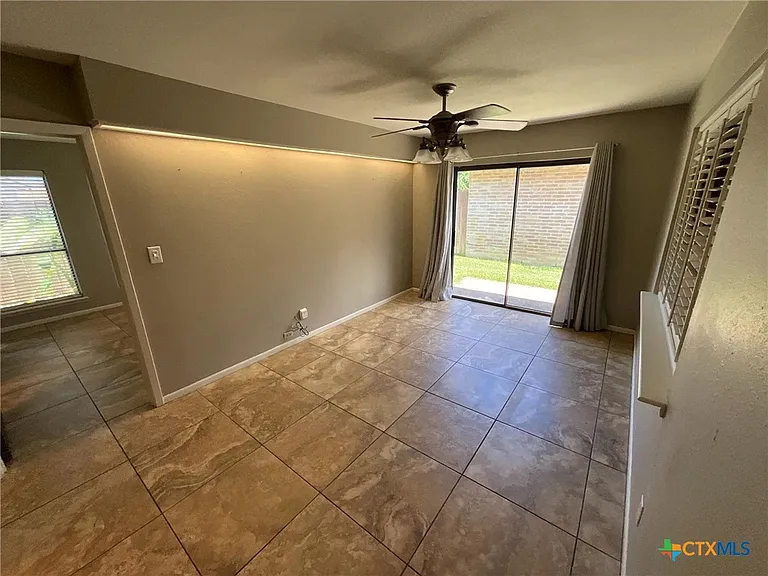 519 Rattan Dr — Photo 9