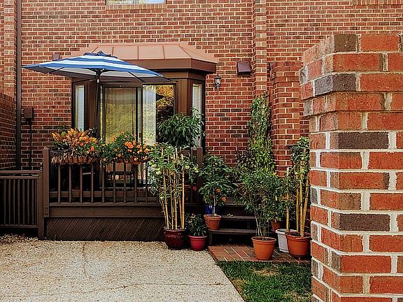 Rear Entry and Parking Pad