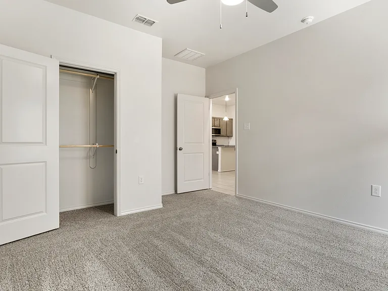 5856 Virginia Ave — Photo 18