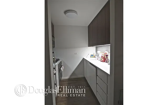 Rented by Douglas Elliman | media 44