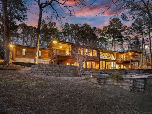 1 Croglin Ln, Bella Vista, AR 72714