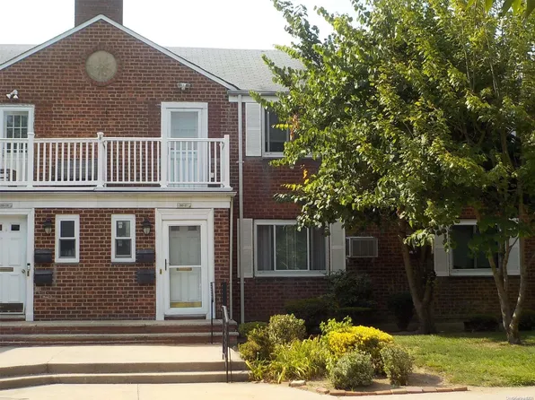 260-21 74th Avenue #H-2, Glen Oaks, NY 11004