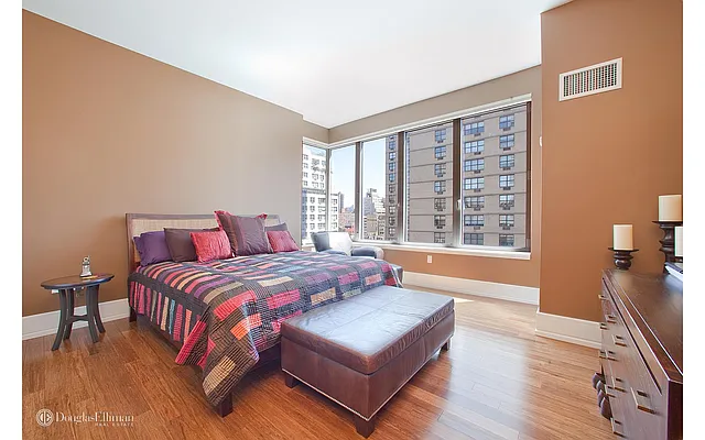Rented by Douglas Elliman | media 13
