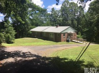 828 Cardinal Pl SW, Lenoir, NC 28645