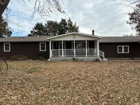 2370 Granite Rd, Solomon, KS 67480