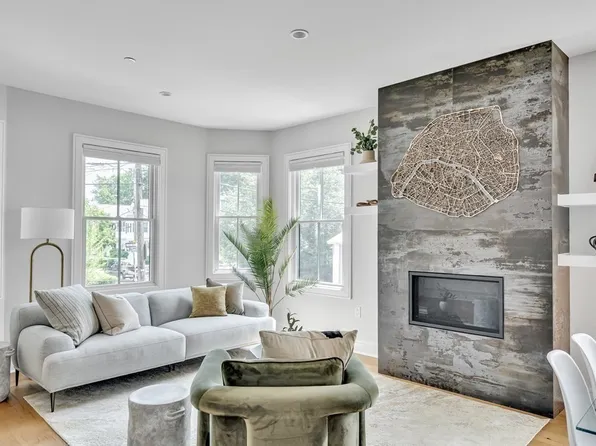 67 Victoria St #67, Somerville, MA 02144