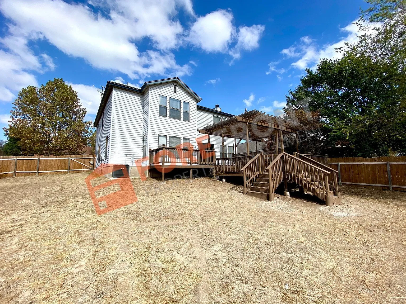 2510 Village Pkwy — Photo 4