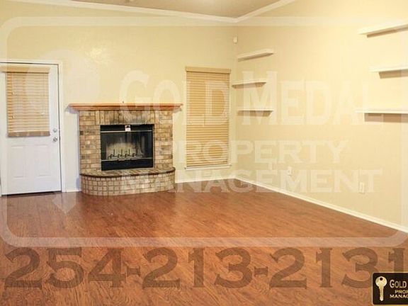 2nd image of 602 Arapaho Dr