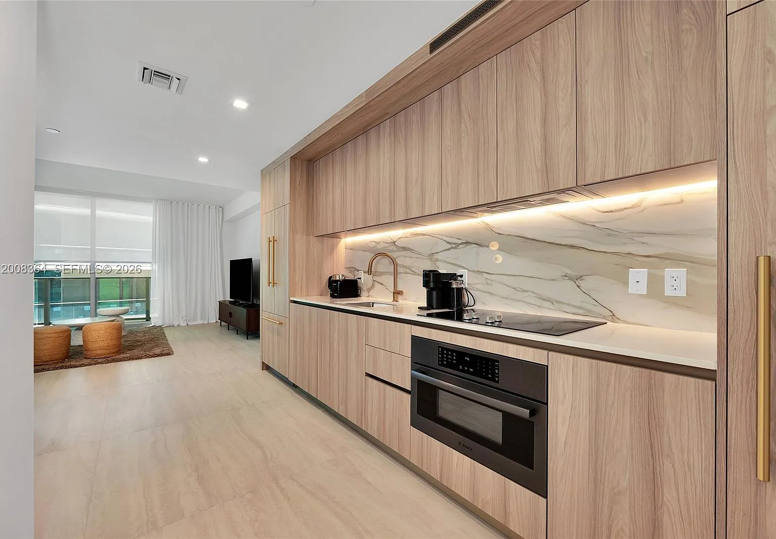 Viceroy Residences — Photo 2