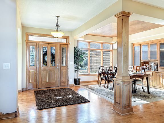 4th image of 2857 Aspen Lake Dr NE