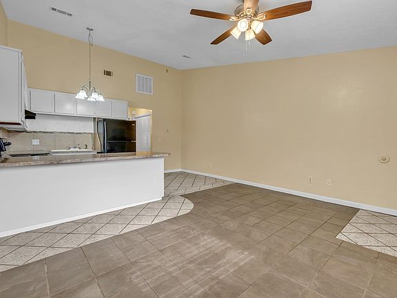 3rd image of 1250 Continental Ct #1250-1248-1246