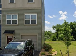226 Crofton Ct, Stephenson, VA 22656