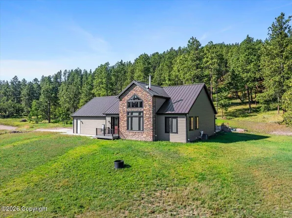 75 Turkey Paw Rd, Sundance, WY 82729