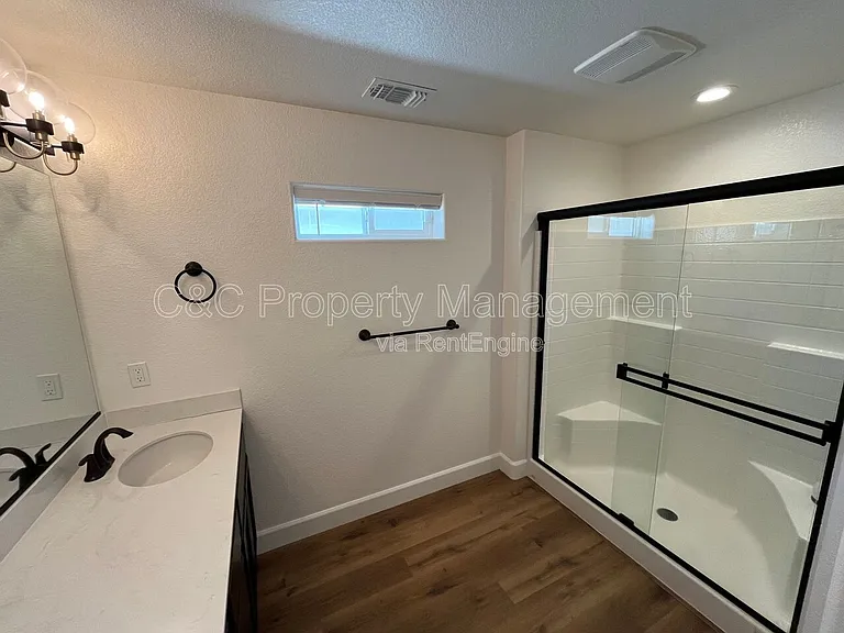 5078 Palisade Ave — Photo 13